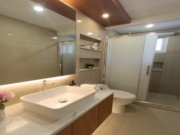 Madonna Residences Bathroom
