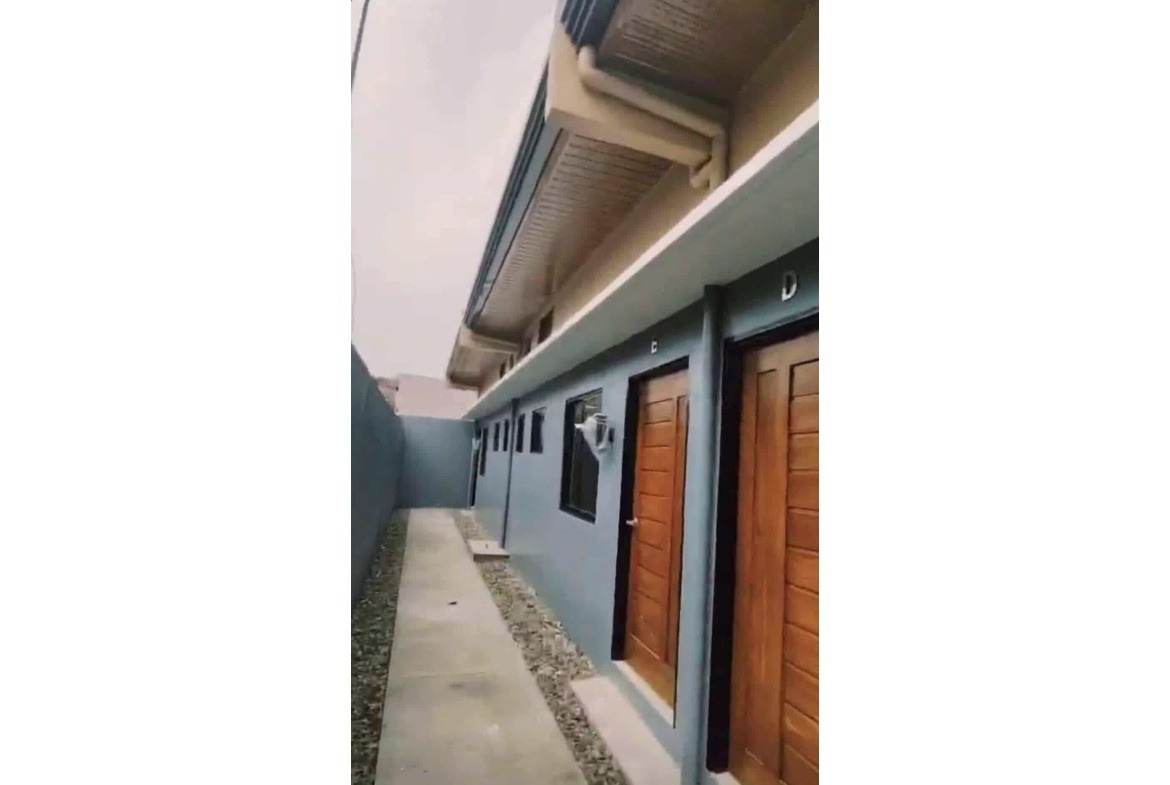 6 Unit Apartment Mabalacat Door