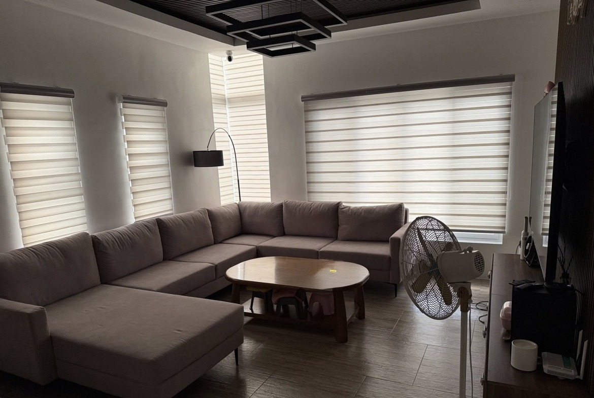 Modern 2 Story 4 Home Angeles City Living Room