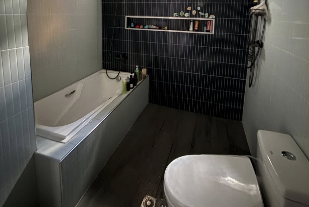 Modern 2 Story 4 Home Angeles City Bathroom Shower
