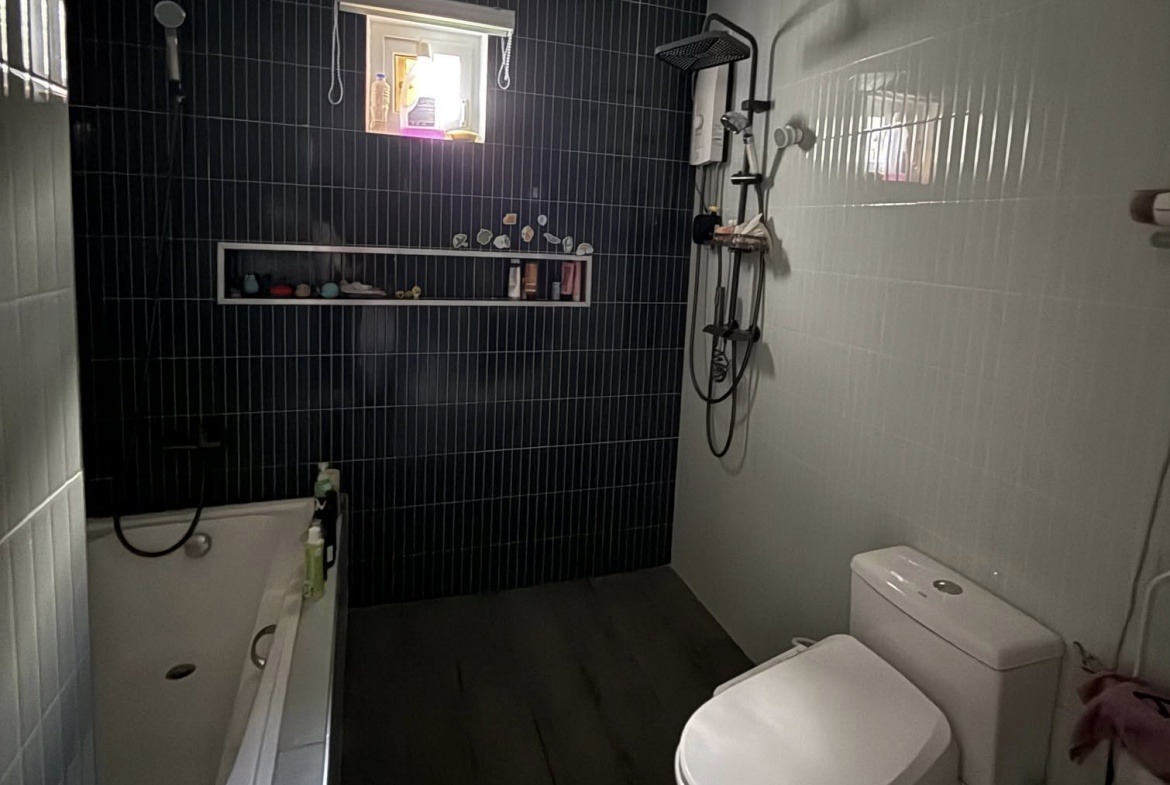 Modern 2 Story 4 Home Angeles City Bathroom Shower